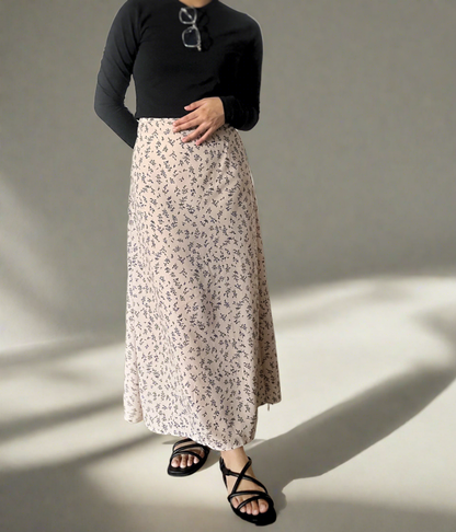 Aubri Maxi Skirt (Cream)