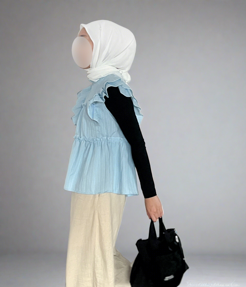 Aura Flutter Top (Sky)