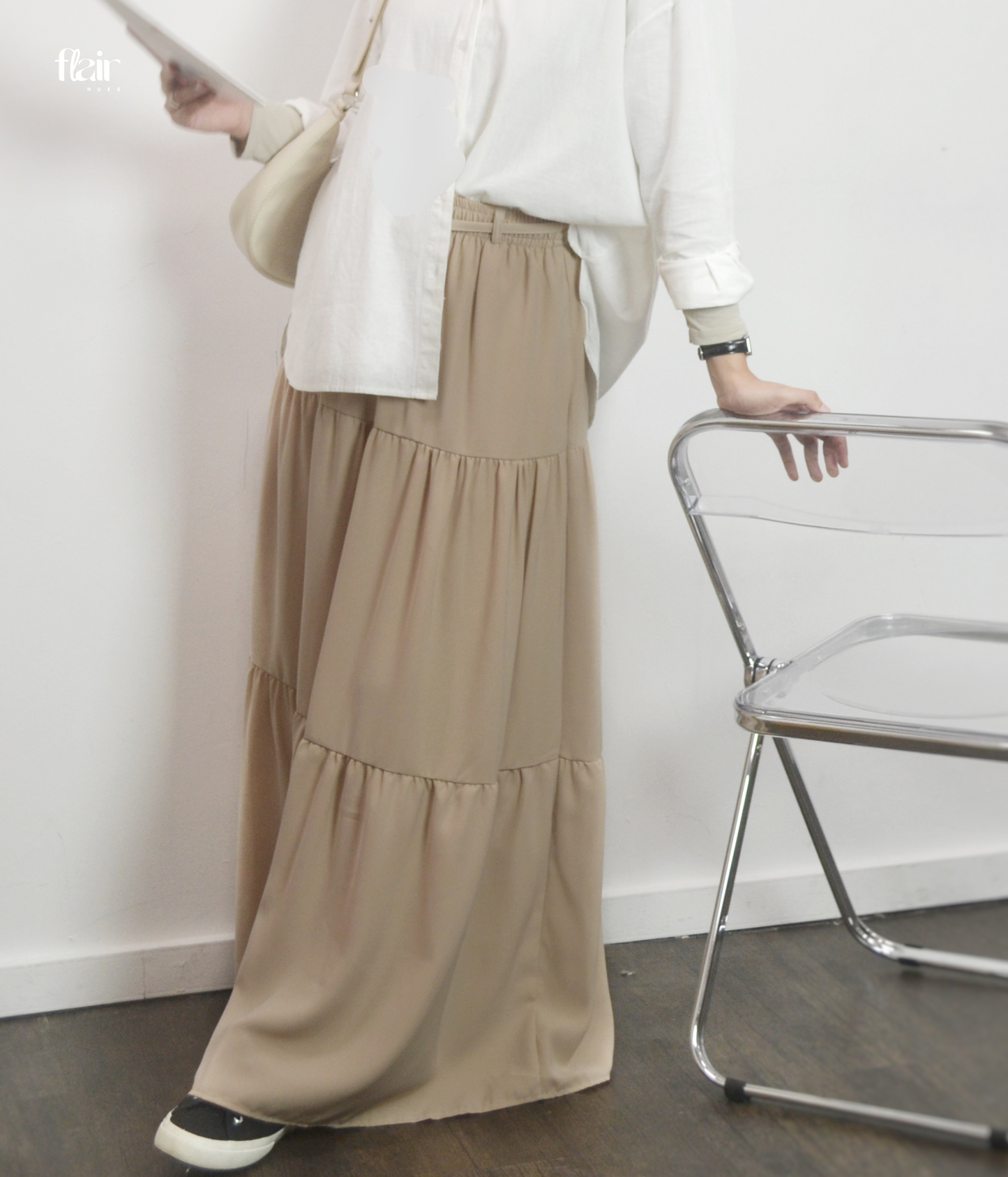 Chloe Skirt (Beige)