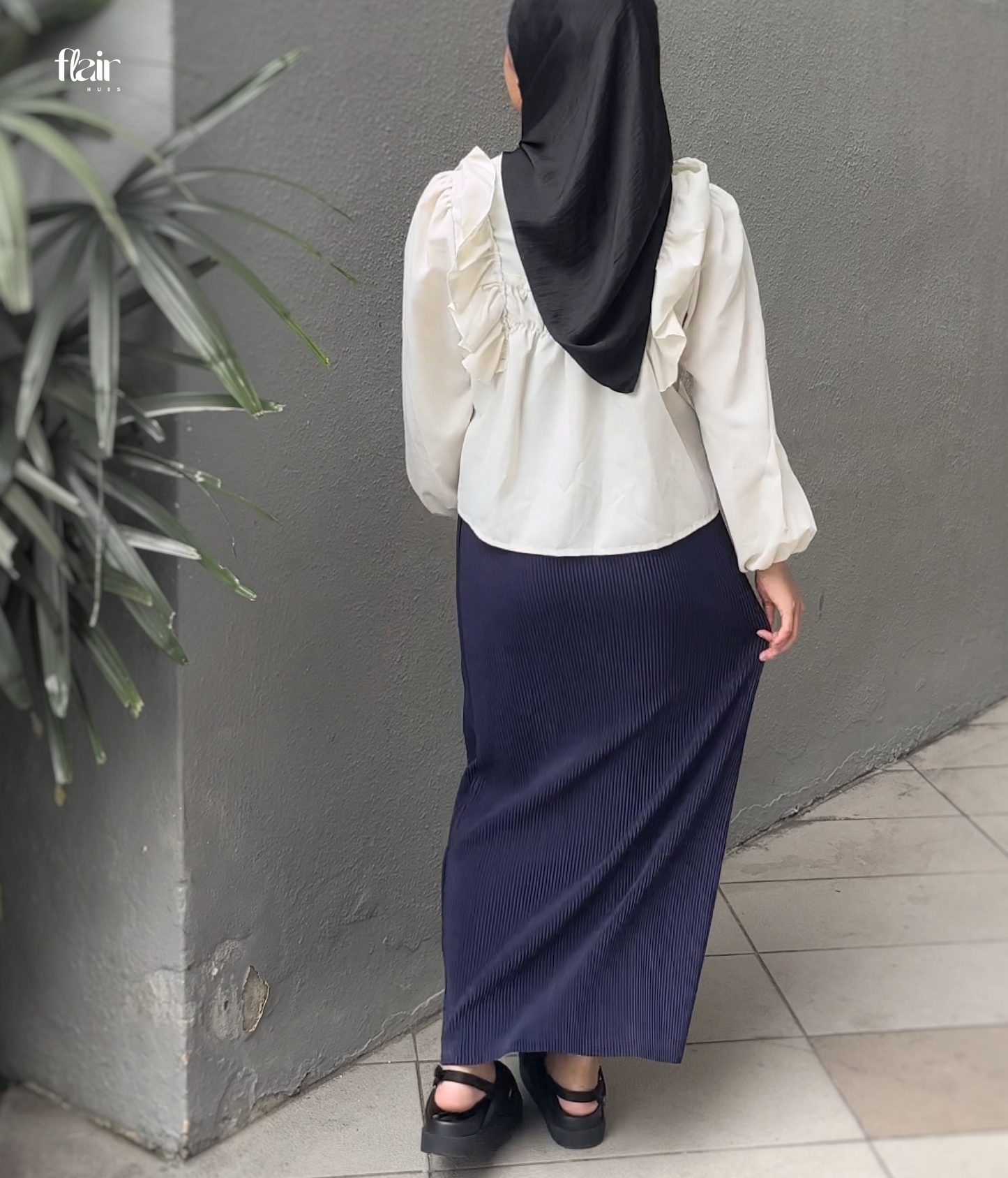 Nisoo Pleated Skirt