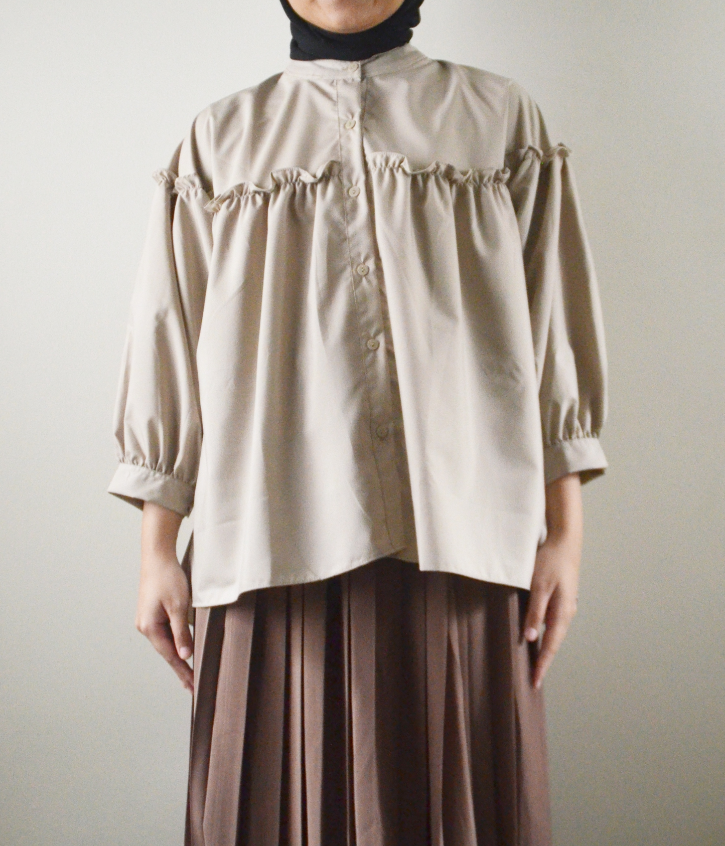 Hanya Blouse Khaki